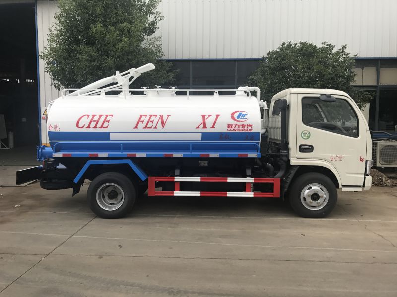 小型吸糞車多少錢一臺 5方東風(fēng)小多利卡吸糞車廠家直銷 小型吸糞車多少錢一臺 5方東風(fēng)小多利卡吸糞車廠家直銷