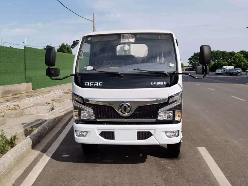 消防灑水車(chē) 消防灑水車(chē)