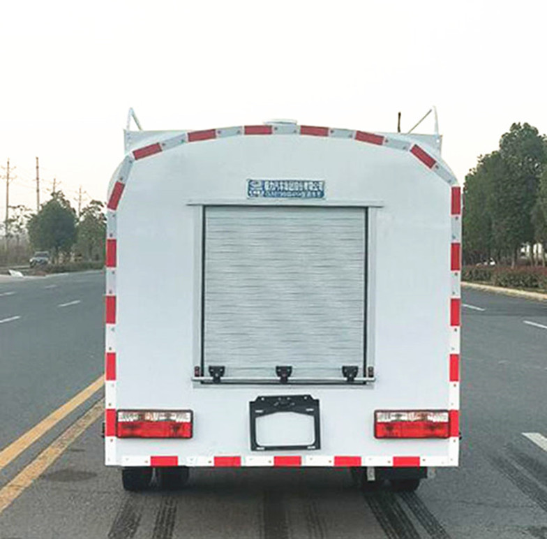 消防灑水車(chē) 消防灑水車(chē)