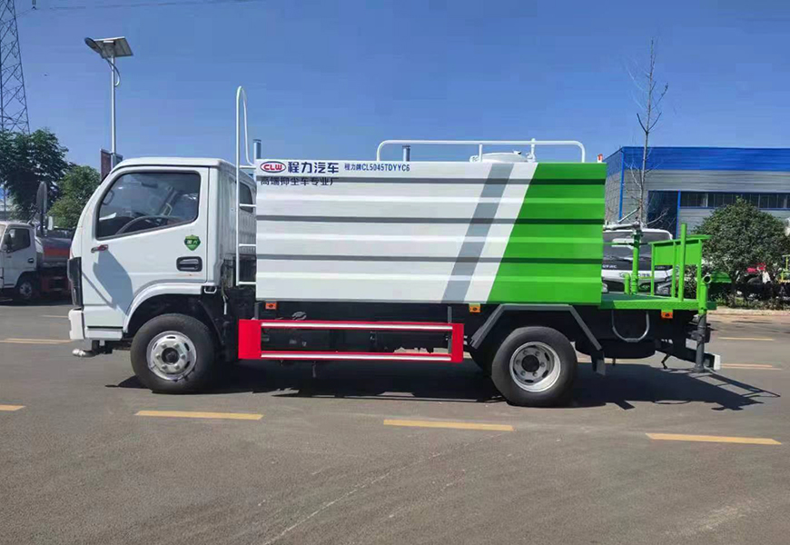 東風(fēng)福瑞卡抑塵灑水車(chē)
